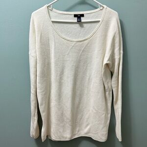 GAP Women’s large Sweater Shirt Top Round Neck long sleeve off white